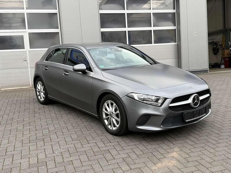 Gebraucht Mercedes A200 150 PS (110 kW) 2020 Grau Kleinwagen
