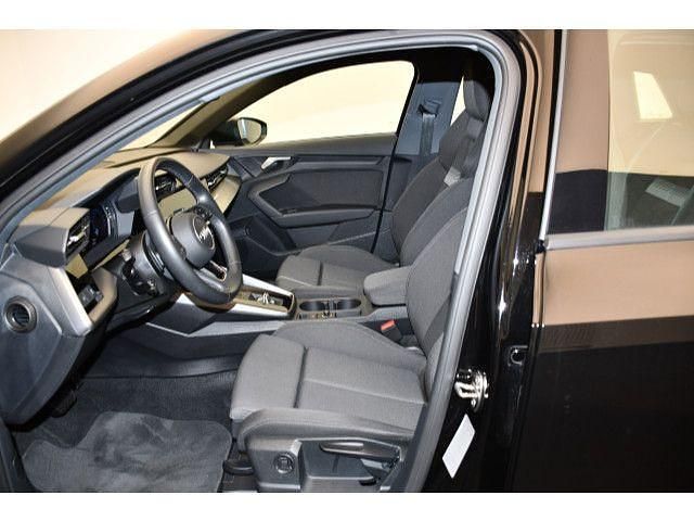 Gebraucht Audi A3 Advanced 150 PS (110 kW) 2022 Brillantschwarz Limousine