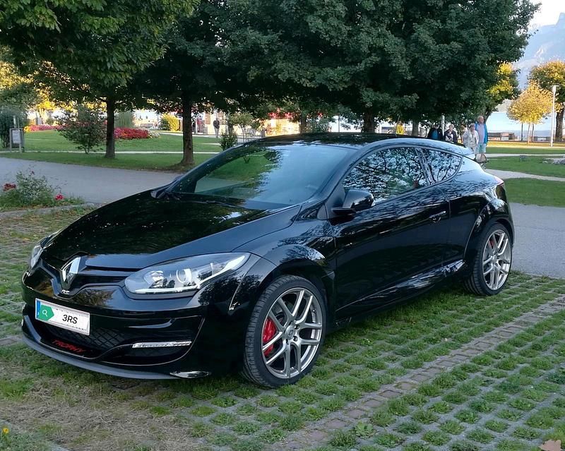 Schwarz Gebraucht 2015 Renault Mégane Coupé R.S. Coupé | 23.990 € - Bild 1/4