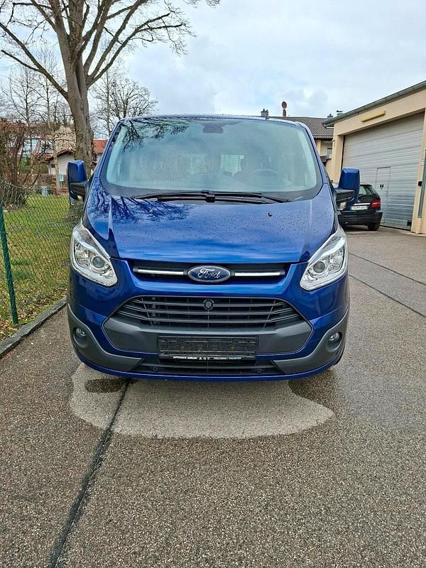 Gebraucht Ford Tourneo 155 PS (114 kW) 2015 Blau Van / Kleinbus
