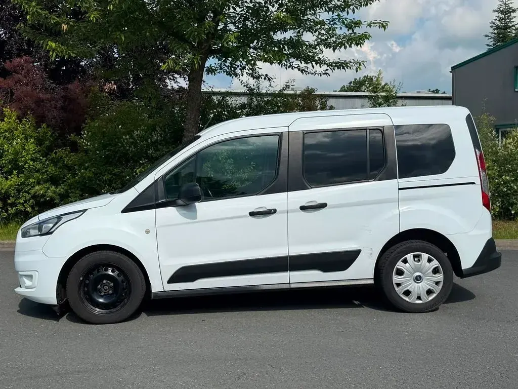 Gebraucht Ford Transit Connect 101 PS (74 kW) 2020 Weiß Van / Kleinbus