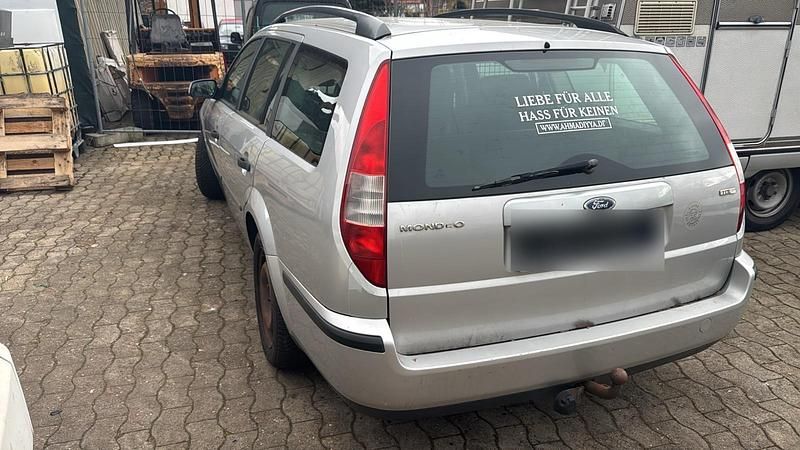Gebraucht Ford Mondeo 115 PS (84 kW) 2004 Kombi