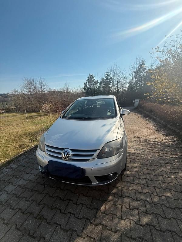 Gebraucht VW Golf Plus Cross 170 PS (125 kW) 2007 Silber Van / Kleinbus