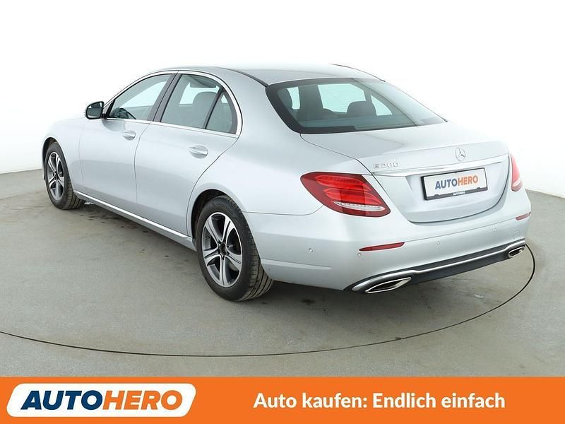 Gebraucht Mercedes E200 Avantgarde 184 PS (135 kW) 2018 Grau Limousine