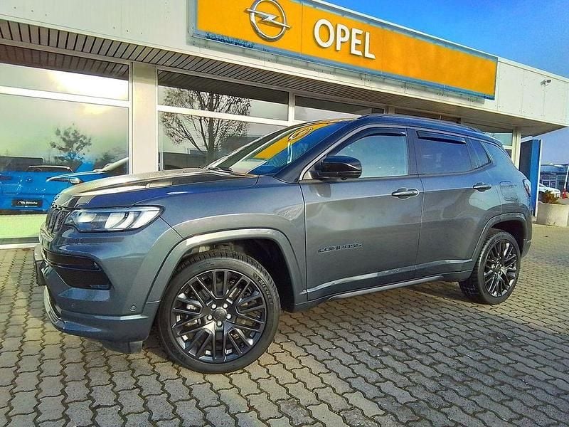 Second-hand Jeep Compass 179 CP (131 kW) 2022 Gri SUV