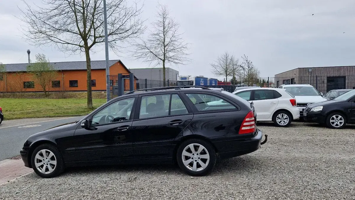 Gebraucht Mercedes C200 122 PS (89 kW) 2006 Schwarz Kombi