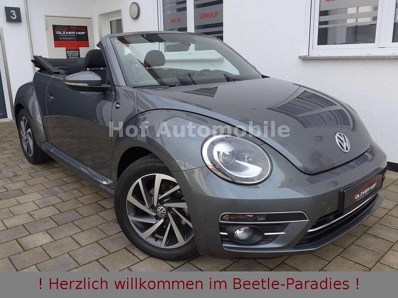 Gebraucht VW Beetle Cabriolet Sound 150 PS (110 kW) 2018 Platinum grey Cabrio