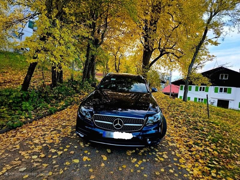 Gebraucht Mercedes E220 AMG 194 PS (142 kW) 2017 Blau Kombi