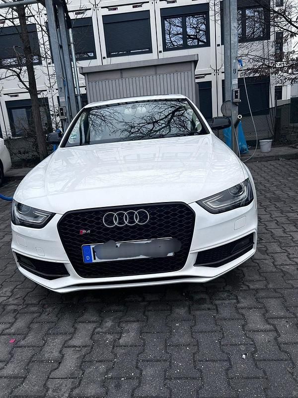 Brugt Audi A4 Design 220 HK (161 kW) 2014 Hvid Sedan