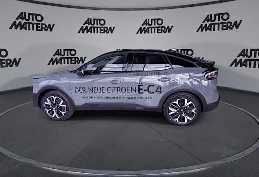 Neu Citroën e-C4 114 kW (156 PS) 2025 Manhattangrün Limousine