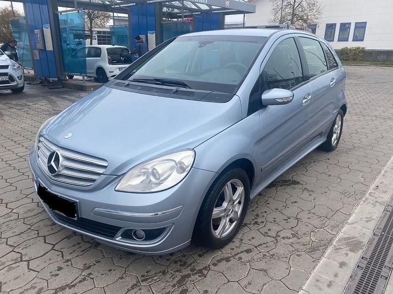 Blau Gebraucht 2006 Mercedes B200 Van / Kleinbus | 1.199 € (Etwas zu teuer) - Bild 1/4