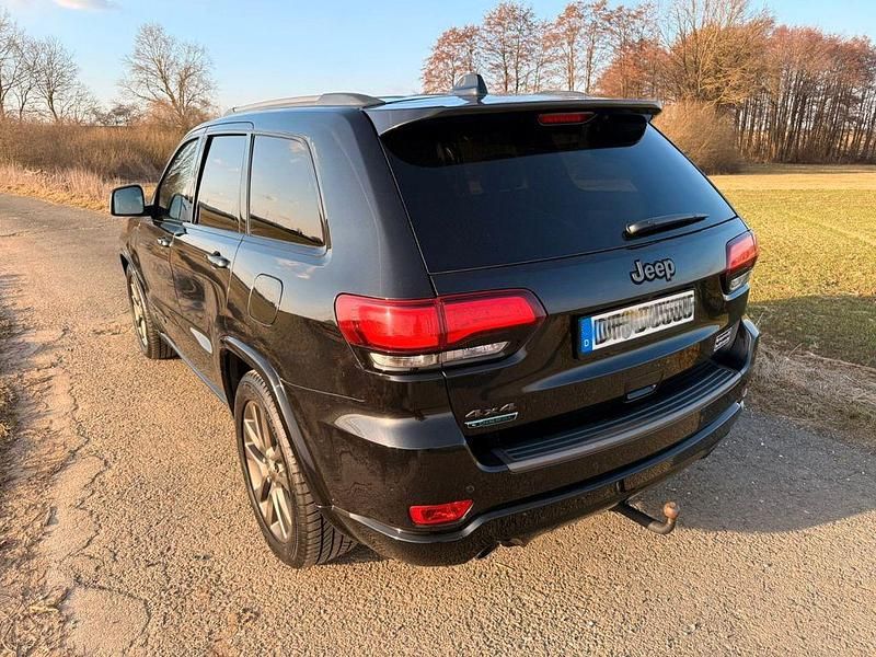 Gebraucht Jeep Grand Cherokee 250 PS (183 kW) 2016 Schwarz SUV