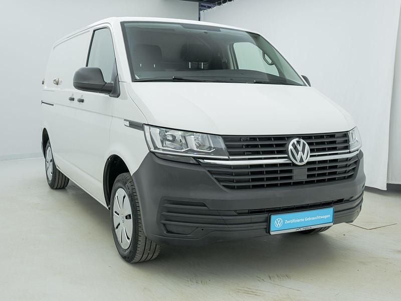 Second-hand VW Transporter 110 CP (80 kW) 2022 Alb Van