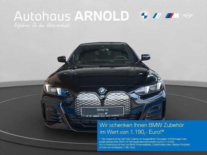 Black sapphire Gebraucht 2024 BMW i4 M Sport Limousine | 56.200 € - Bild 1/4