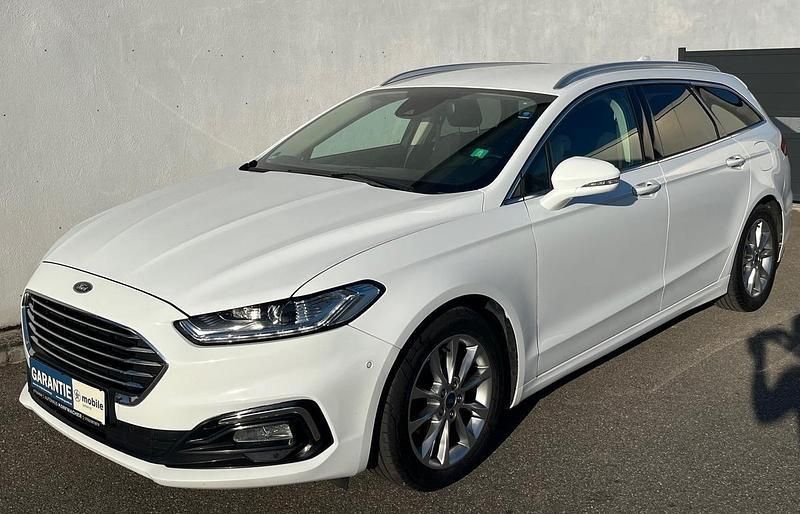 Weiß Gebraucht 2020 Ford Mondeo Titanium | 17.360 € (Fairer Preis) - Bild 1/1