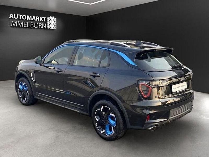 Second-hand Lynk & Co 01 197 CP (144 kW) 2022 Negru SUV