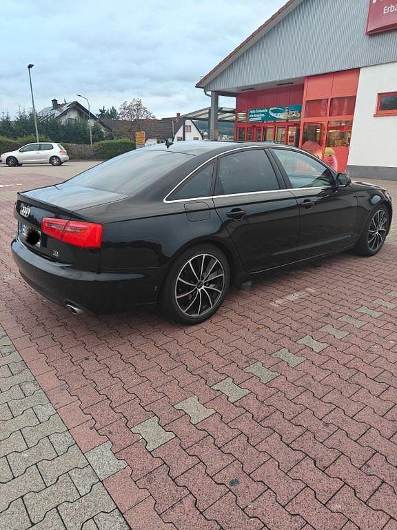 Second-hand Audi A6 204 CP (150 kW) 2013 Negru Berlinǎ
