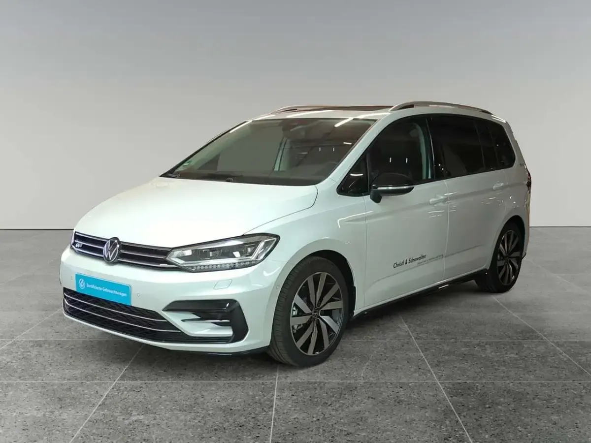 Gebraucht VW Touran Goal 150 PS (110 kW) 2025 Oryxweiss perlmutteffekt Van / Kleinbus