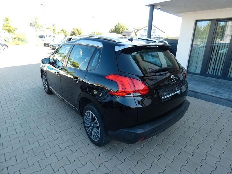 Gebraucht Peugeot 2008 Active 120 PS (88 kW) 2014 Schwarz SUV