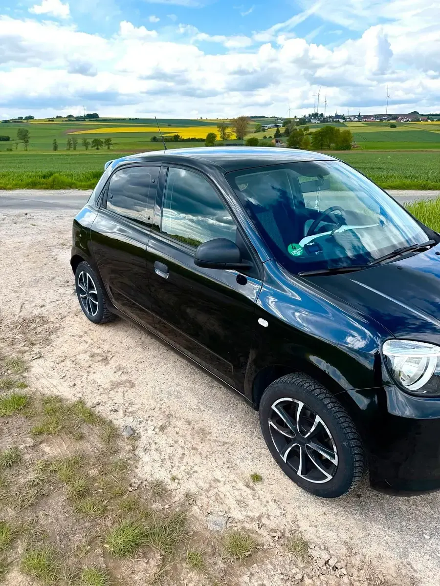 Gebraucht Renault Twingo 71 PS (52 kW) 2014 Schwarz Kleinwagen