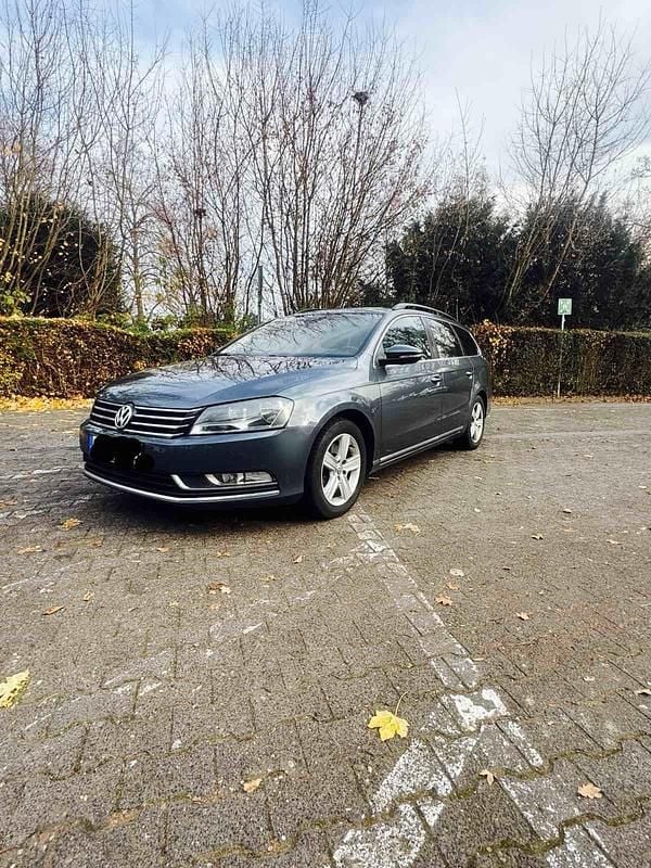 Andere farben Gebraucht 2013 VW Passat Kombi | 6.500 € (Guter Preis) - Bild 1/4