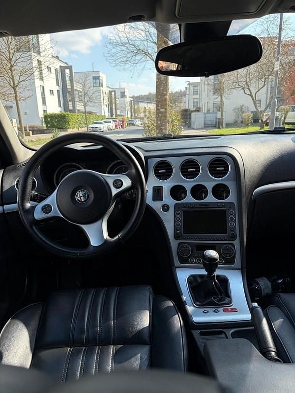 Gebraucht Alfa Romeo 159 200 PS (147 kW) 2007 Silber Kombi