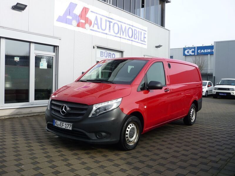 Rot Gebraucht 2020 Mercedes Vito Van / Kleinbus | 9.990 € (Superpreis) - Bild 1/4