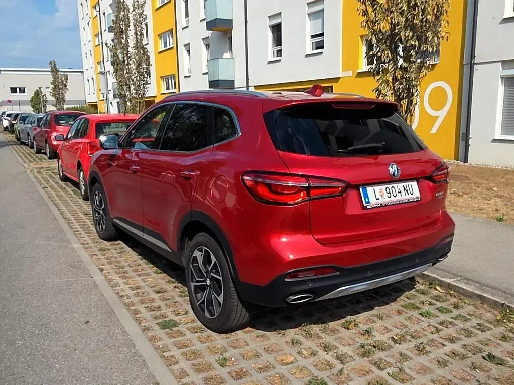 Gebraucht MG EHS Luxury 258 PS (189 kW) 2022 Rot SUV