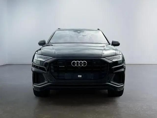 Second-hand Audi Q8 Advanced 340 CP (250 kW) 2019 Negru SUV