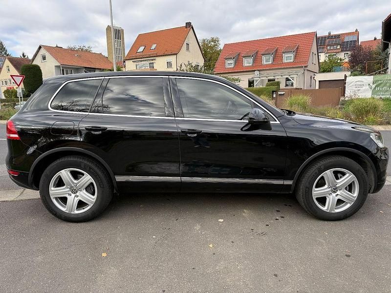 Gebraucht VW Touareg 204 PS (150 kW) 2012 Schwarz SUV
