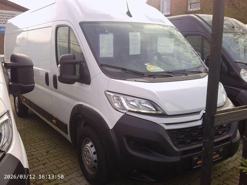 Gebraucht Citroën Jumper 165 PS (121 kW) 2024 Weiß Van / Kleinbus