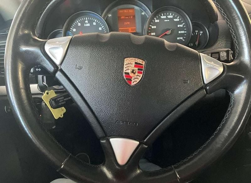 Schwarz Gebraucht 2006 Porsche Cayenne SUV | 4.189 € (Superpreis) - Bild 1/4