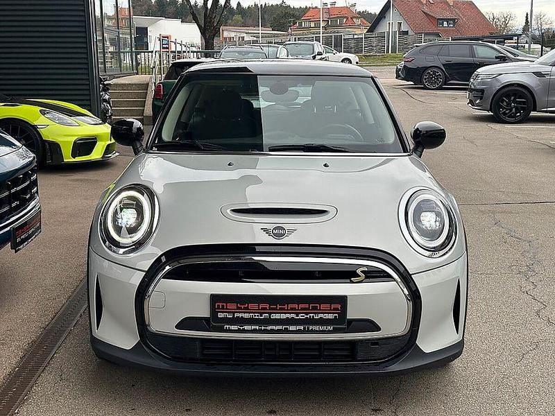 Gebraucht Mini Cooper SE 135 kW (184 PS) 2022 Silber Kleinwagen