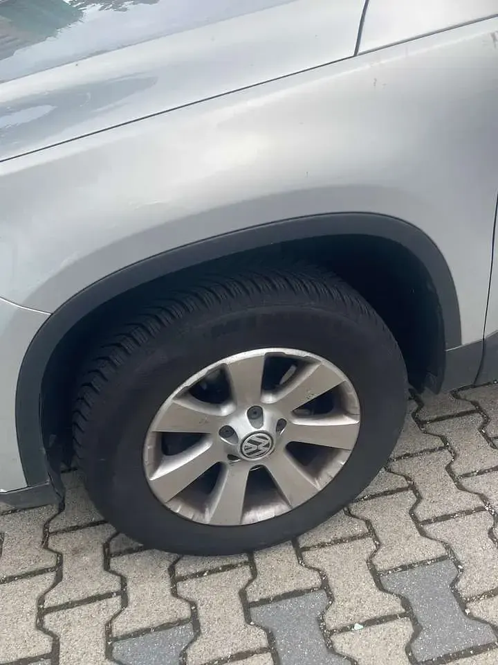 Gebraucht VW Tiguan Sport 150 PS (110 kW) 2008 Grau SUV