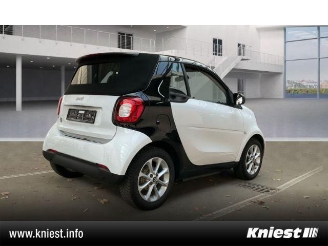 Gebraucht Smart ForTwo Electric Drive Passion 60 kW (82 PS) 2018 Schwarz Cabrio