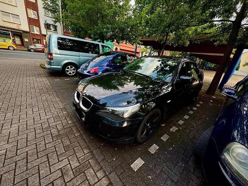 Gebraucht BMW 520 173 PS (127 kW) 2005 Schwarz Limousine