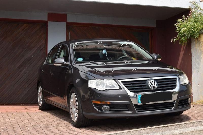 Gebraucht VW Passat Trendline 105 PS (77 kW) 2007 Braun Limousine