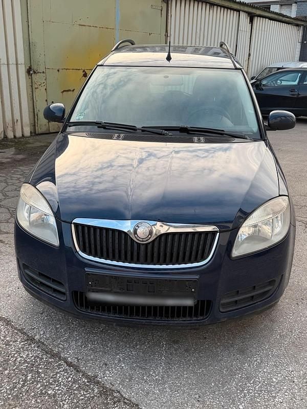 Gebraucht Skoda Roomster 80 PS (58 kW) 2009 Blau Van / Kleinbus