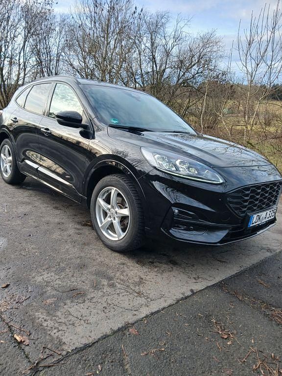 Schwarz Gebraucht 2022 Ford Kuga Vignale SUV | 21.100 € (Superpreis) - Bild 1/4