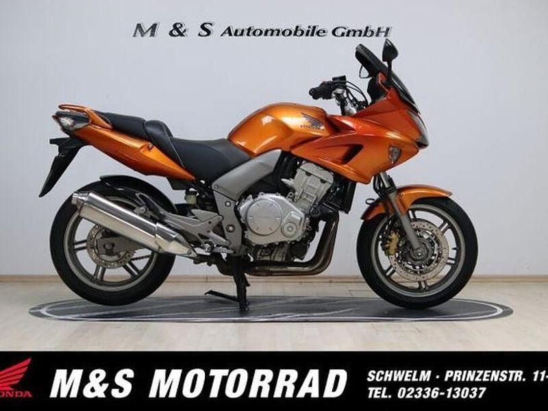 Orange Gebraucht 2006 Honda e Kleinwagen | 3.890 € - Bild 1/4