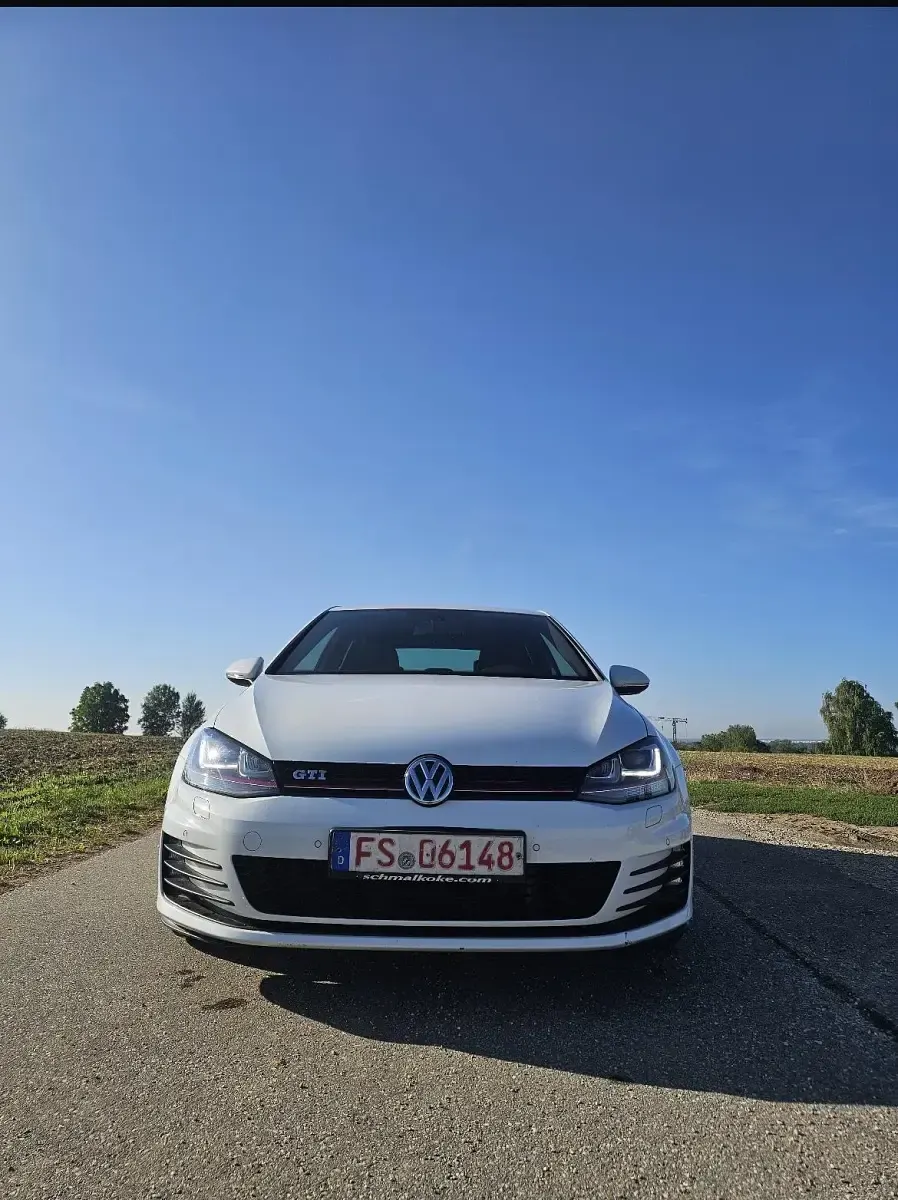 Gebraucht VW Golf VII GTI 230 PS (169 kW) 2014 Weiß Kleinwagen