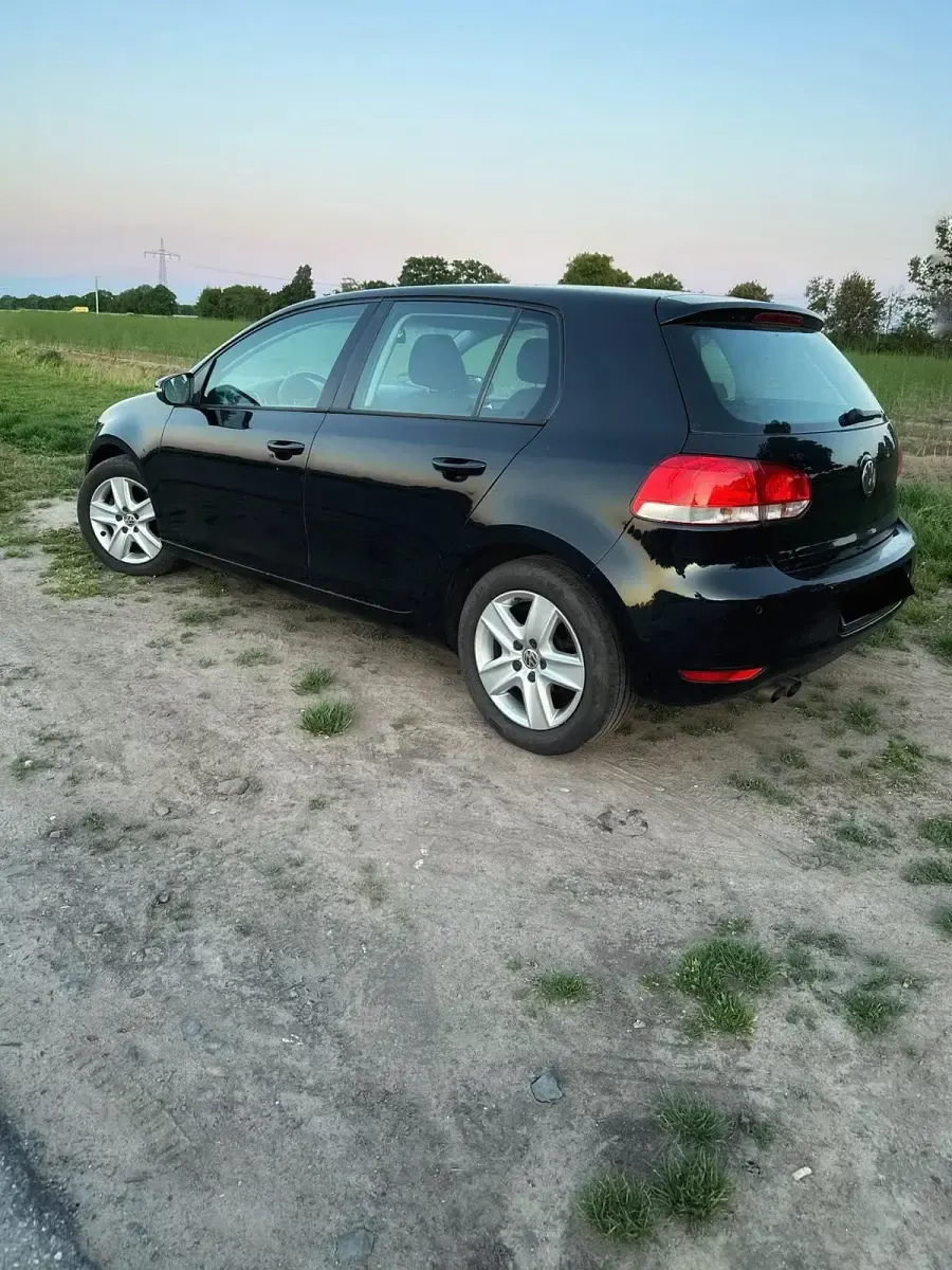 Usata VW Golf VI 122 CV (89 kW) 2010 Nero Utilitaria