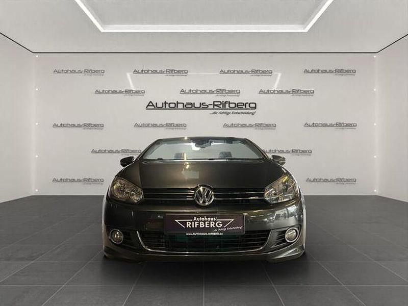 Gebraucht VW Golf VII Allstar 105 PS (77 kW) 2016 Andere Cabrio