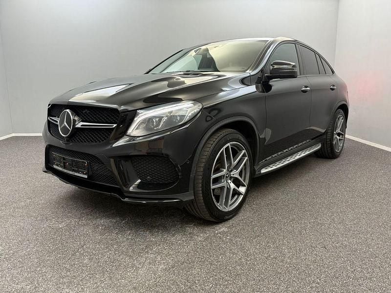 Schwarz Gebraucht 2018 Mercedes GLE350 AMG line Coupé | 32.999 € (Fairer Preis) - Bild 1/4