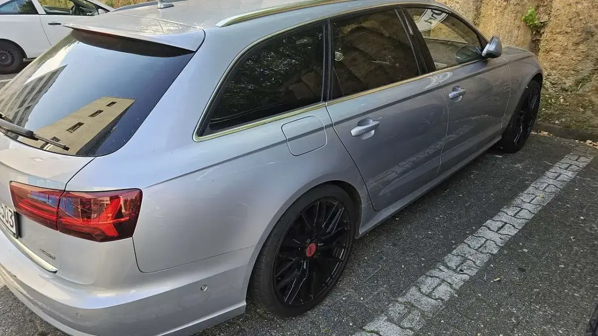 Gebraucht Audi A6 Ambiente 300 PS (220 kW) 2016 Silber Kombi