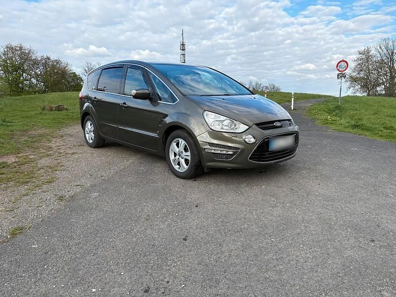Second-hand Ford S-MAX S 200 CP (147 kW) 2011 Monovolum