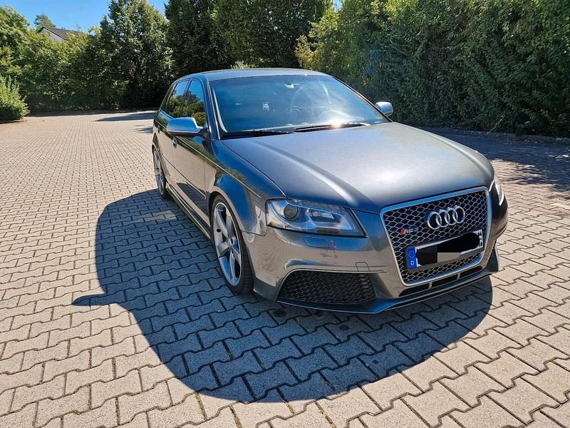 Gebraucht Audi RS3 Sportback 435 PS (319 kW) 2011 Grau Kleinwagen