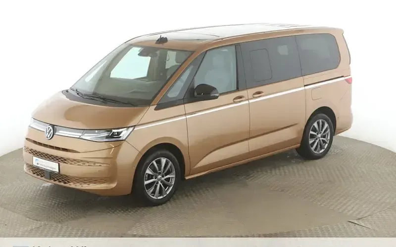 Używany VW Multivan Style 204 KM (150 kW) 2022 Pomarańczowy Minivan