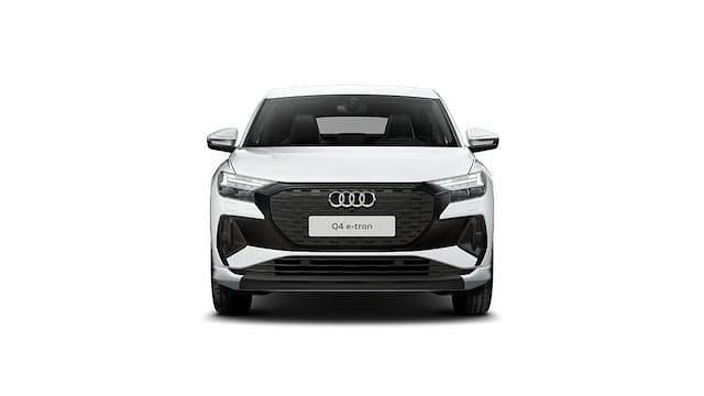 Gebraucht Audi Q4 Sportback e-tron Ambiente 150 kW (204 PS) 2023 Gletscherweiß metallic SUV