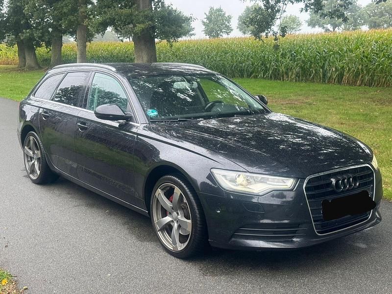 Schwarz Gebraucht 2013 Audi A6 Kombi | 7.950 € (Guter Preis) - Bild 1/4
